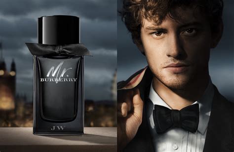 mr burberry uomo campagna pubblicitaria|Mr Burberry profumo maschile: il video della campagna .